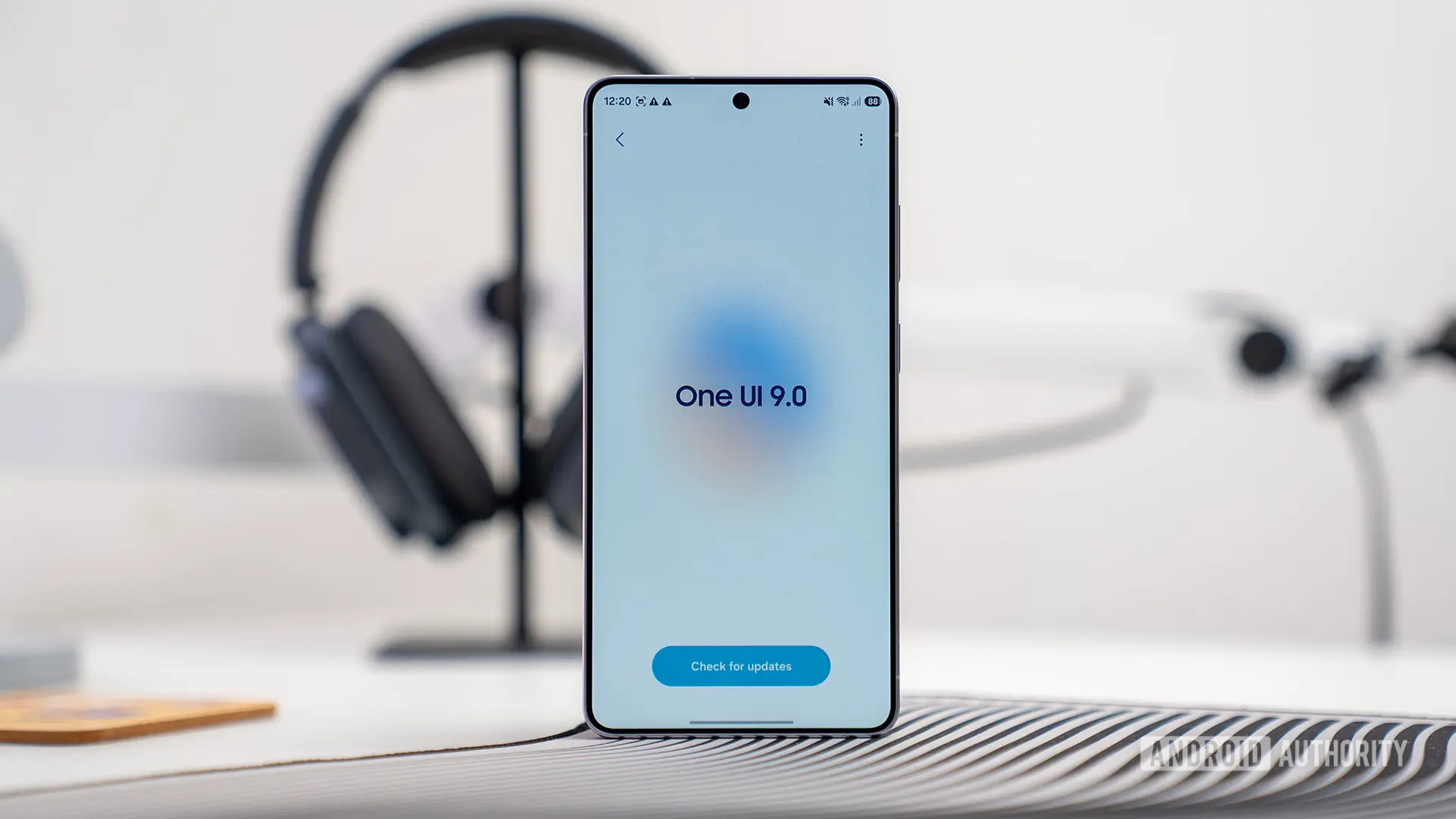 Samsung could be working on a new 'My FanCam' feature with One UI 9