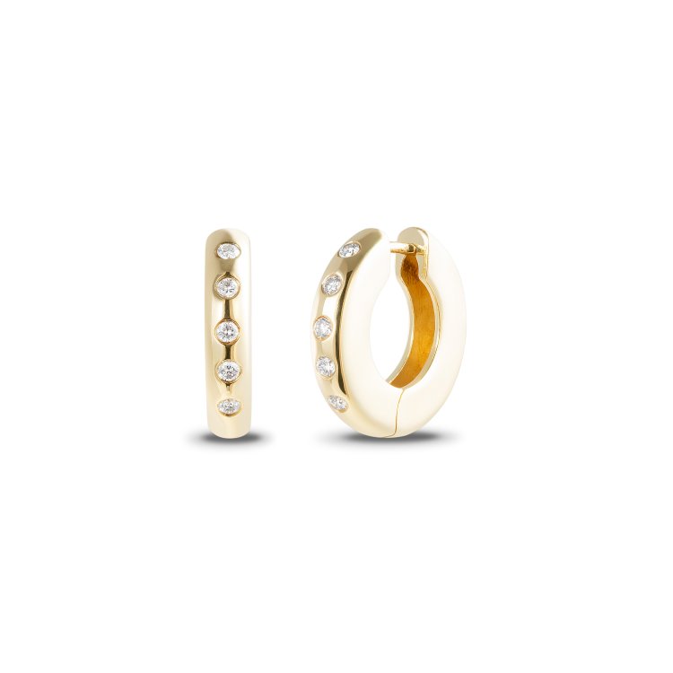 From Day to Night: Versatile Gold Huggie Earrings for Any Look