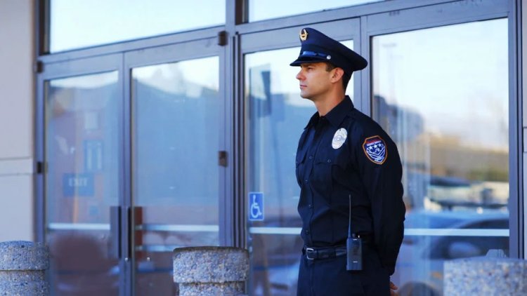 Top Bank Security Guards in Reseda | Wolfpack Protective