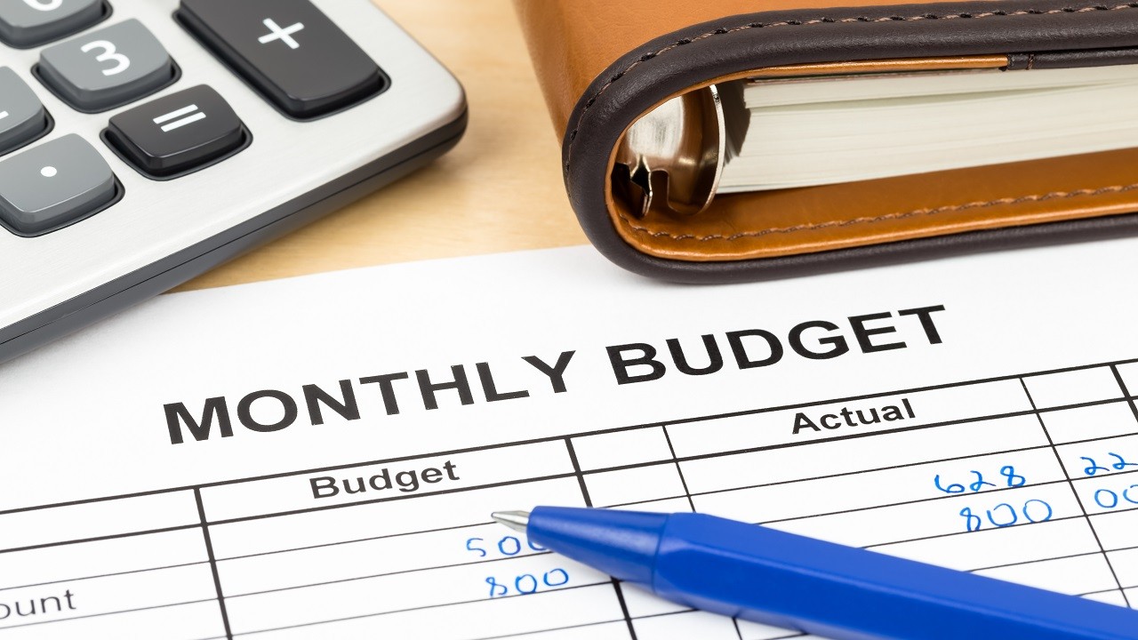 Reduce Monthly Expenses Smart Money-Saving Tips